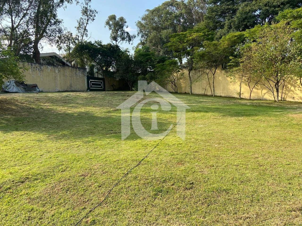 Terreno à venda, 2500 m² por R$ 2.600.000 - Jardim Marajoara - São Paulo/SP