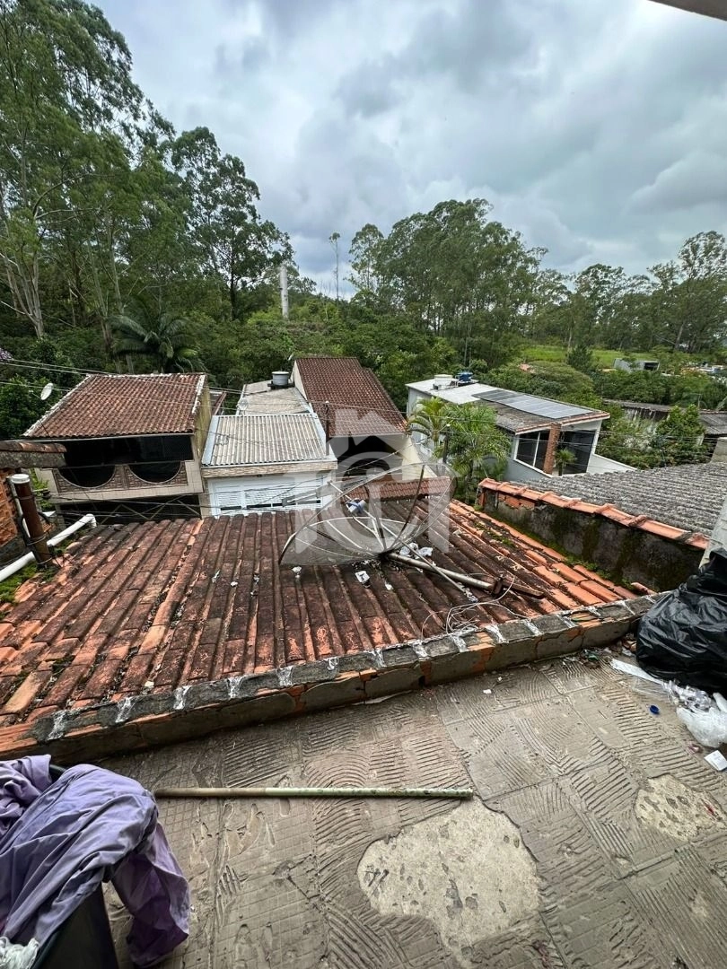 Sobrado com 2 casas de renda à venda no Bairro Cooperativa em São Bernardo do Campo