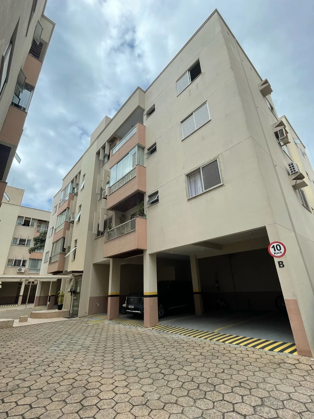 Apartamento Mobiliado à Venda - Bairro  Fazenda Itajaí