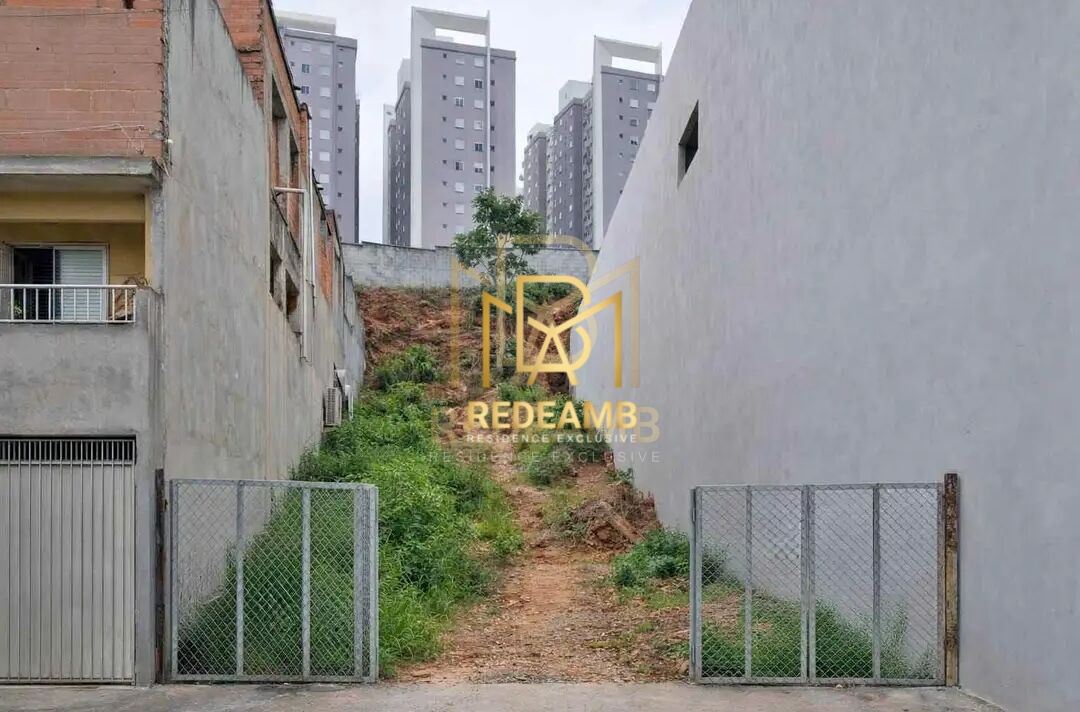 Terreno em área urbana com 210 m², pronto para construir no bairro São Carlos - Itapevi/SP