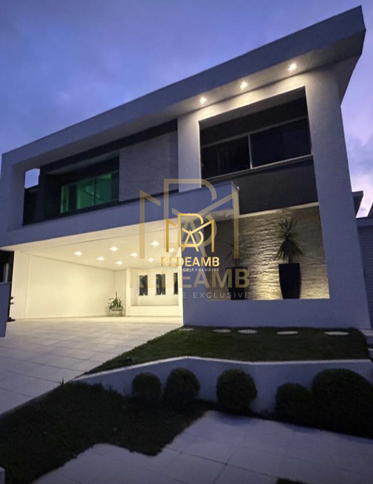 Casa  para Locação com planejados,  4 dorm sendo 3 Suítes no Condomínio Residencial Alphaville 4 em Alphaville - Santana de Parnaíba