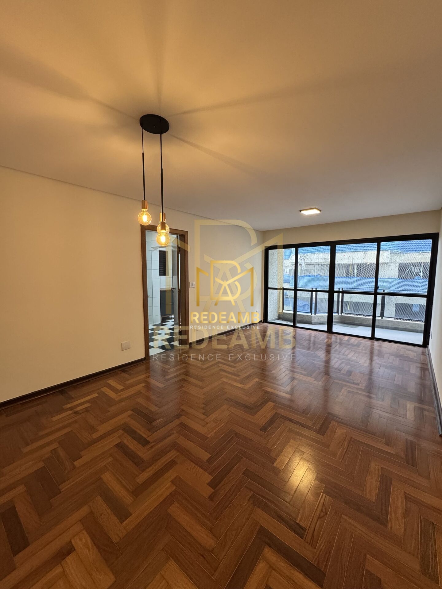 Apartamento Padrão para Locação com 3dormitórios sendo 1 Suíte com Closet na Av. Itapecuru