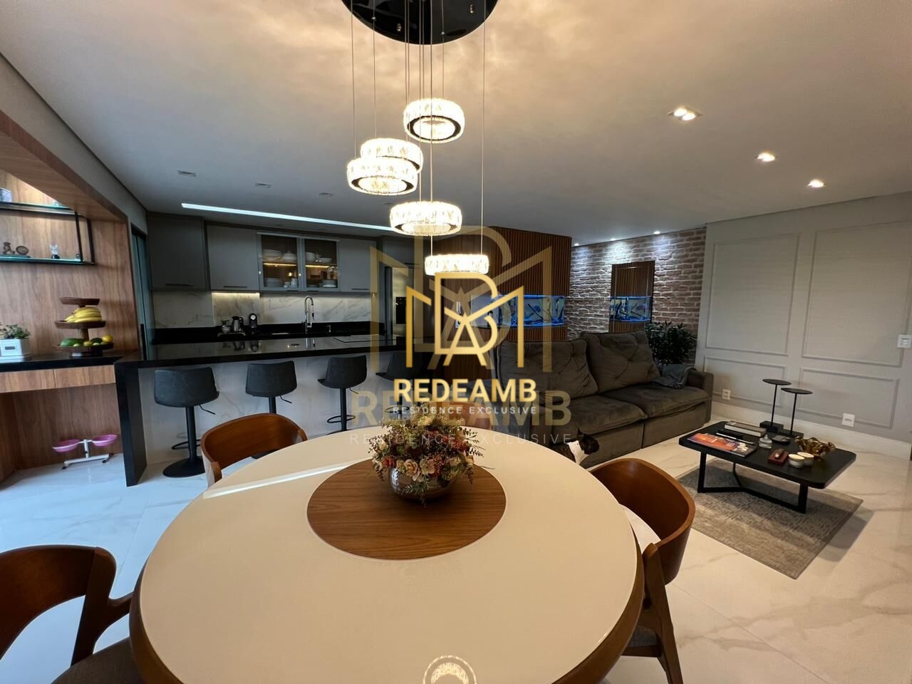 Apartamento Alto Padrão para Venda de 110m² e 3 Suítes no Condomínio Parc Athenee em Alphaville/SP