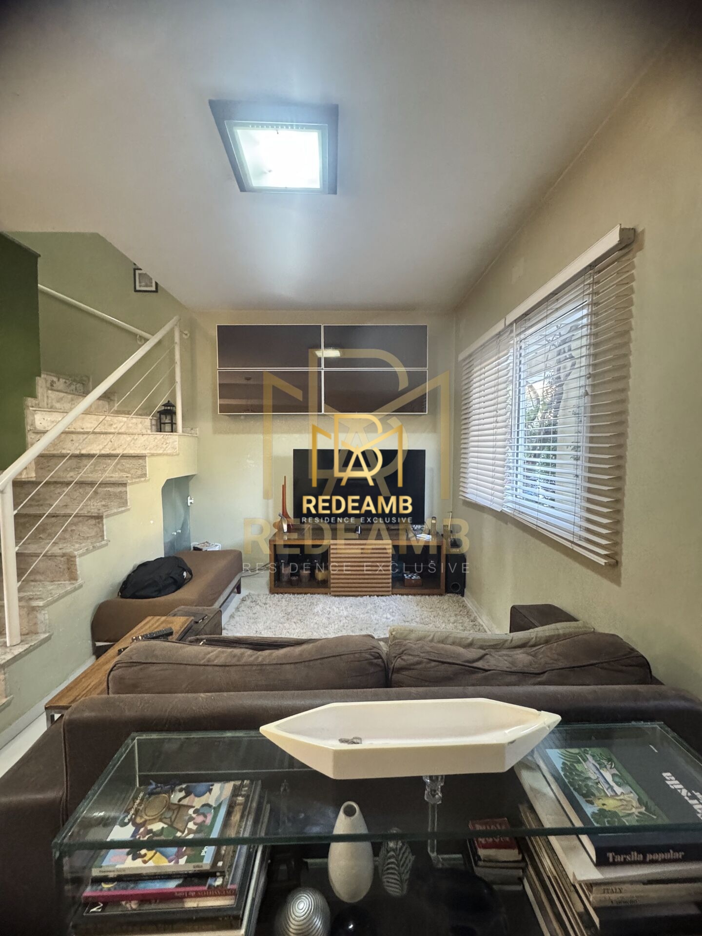 Casa em Condominio Geminada para Venda com 3 dormitórios sendo 1 Suite no Condomínio Mediterrâneo no Bairro Reginalice em Barueri/SP
