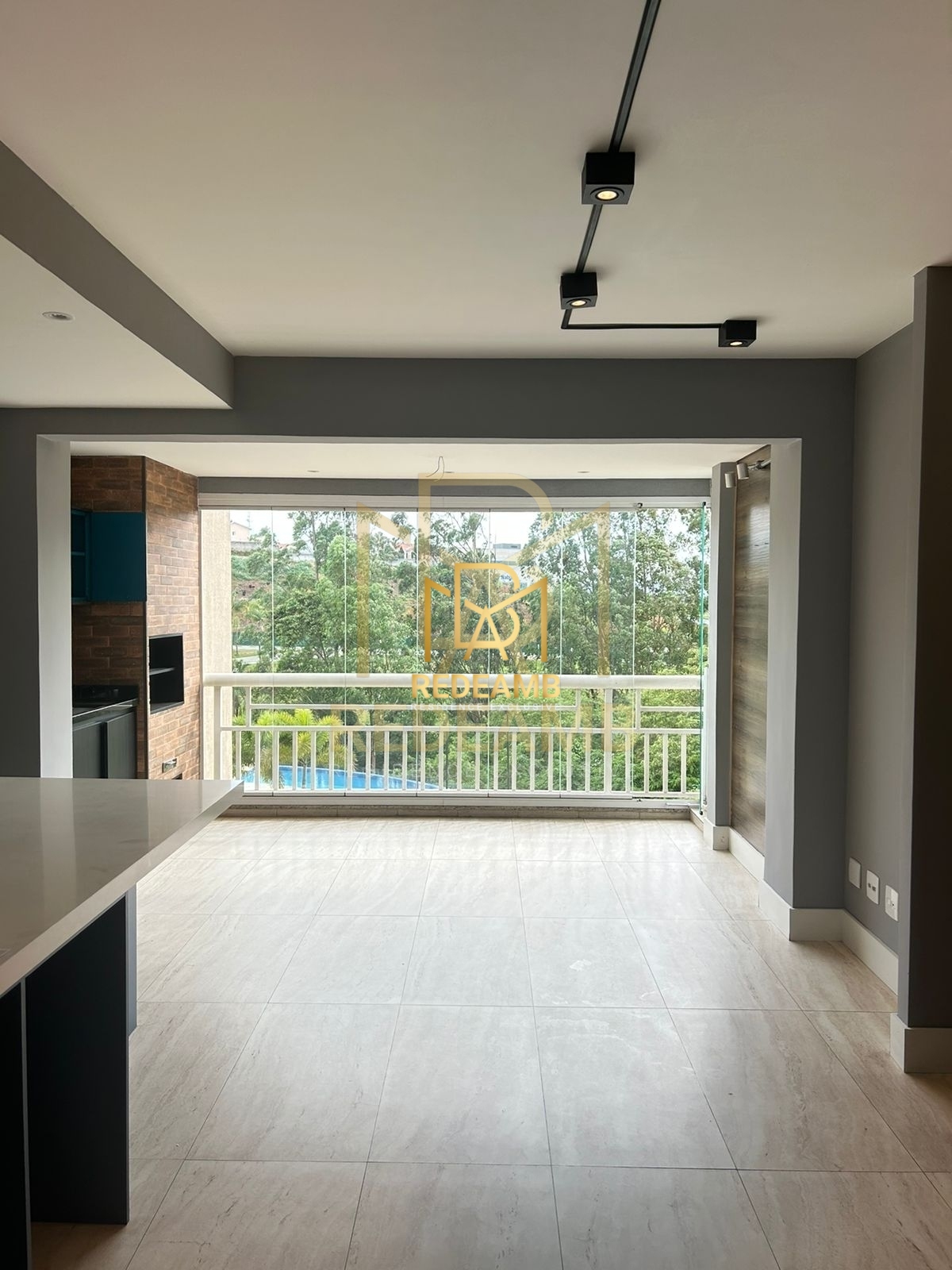 Apartamento no condomínio Paisagem Tamboré, Santana de Parnaíba/SP