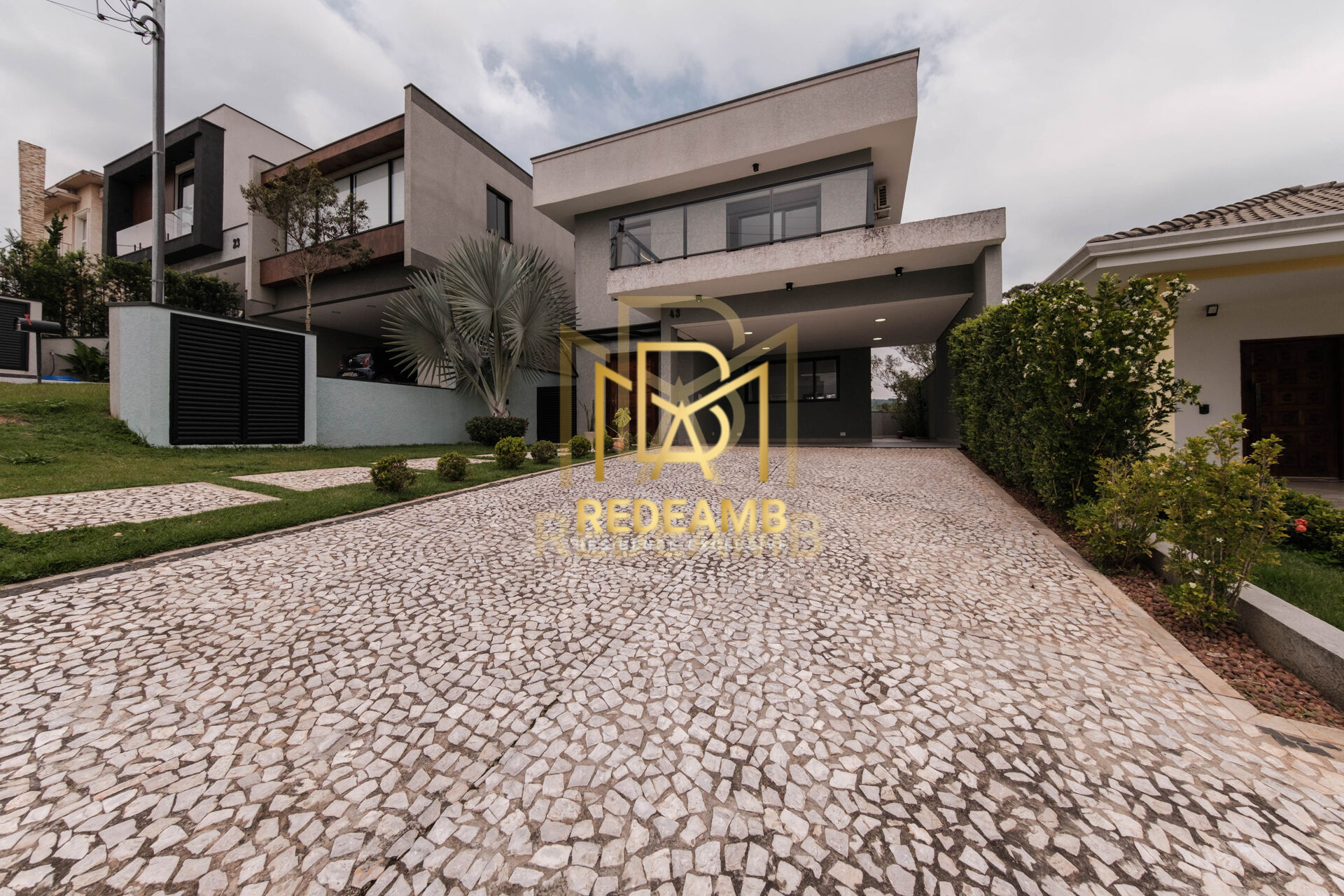 Casa Alto Padrão no Condomínio New Ville - Santana de Parnaíba/SP