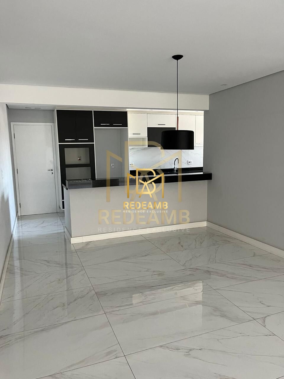 Apartamento Alto Padrão com 180 m², 03 dormitórios, sendo 03 suítes com armários, Condominio Mont Blanc - Alphaville  - Barueri/SP