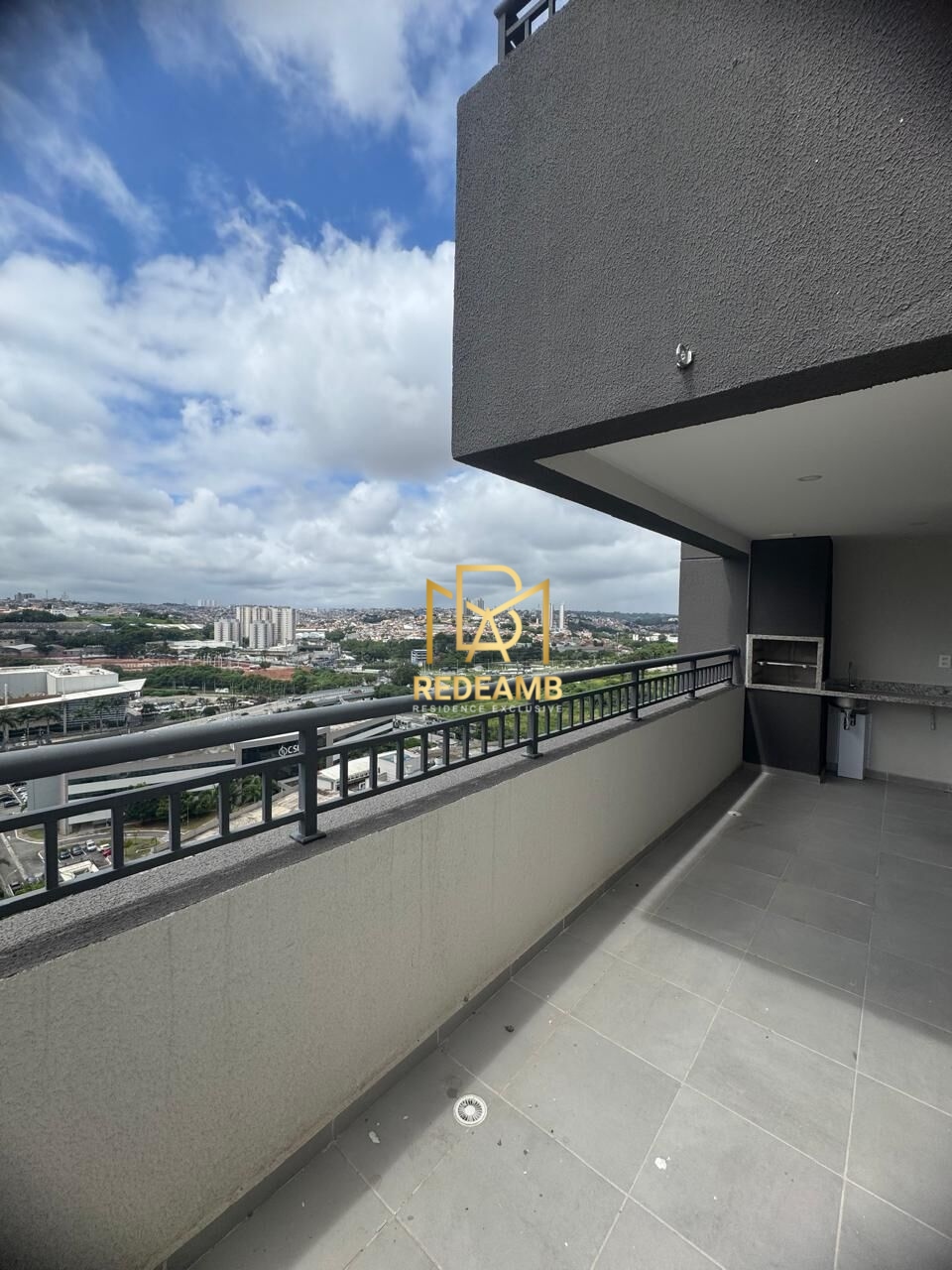 Apartamento Padrão com 80 m², 03 dormitórios, sendo 01 suíte, Condominio Bless Shopping Berueri - Barueri/SP