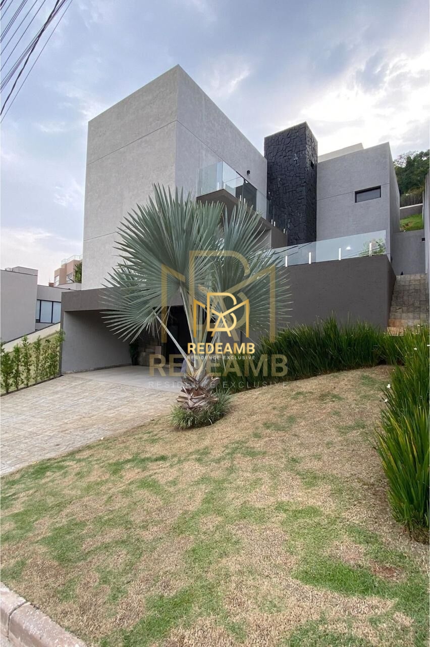Casa à Venda no Residencial Alphasitio