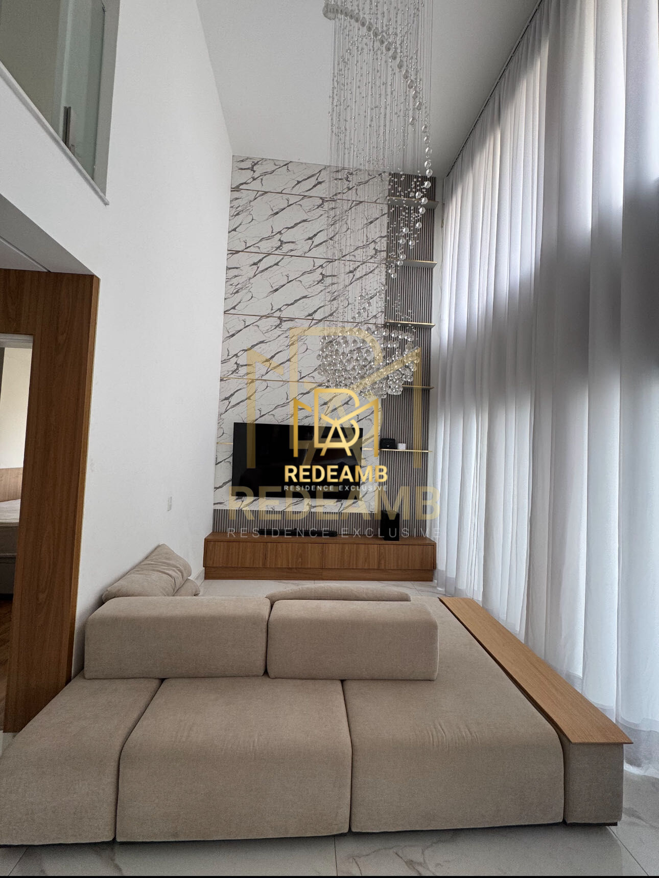 Apartamento Duplex Mobiliado de 134m para Locação  no Condomínio Novare - Alphaville- 18 do forte, Barueri/SP