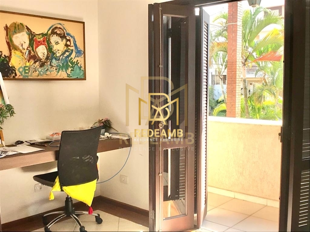 Casa a venda no residencial Onze em Alphaville