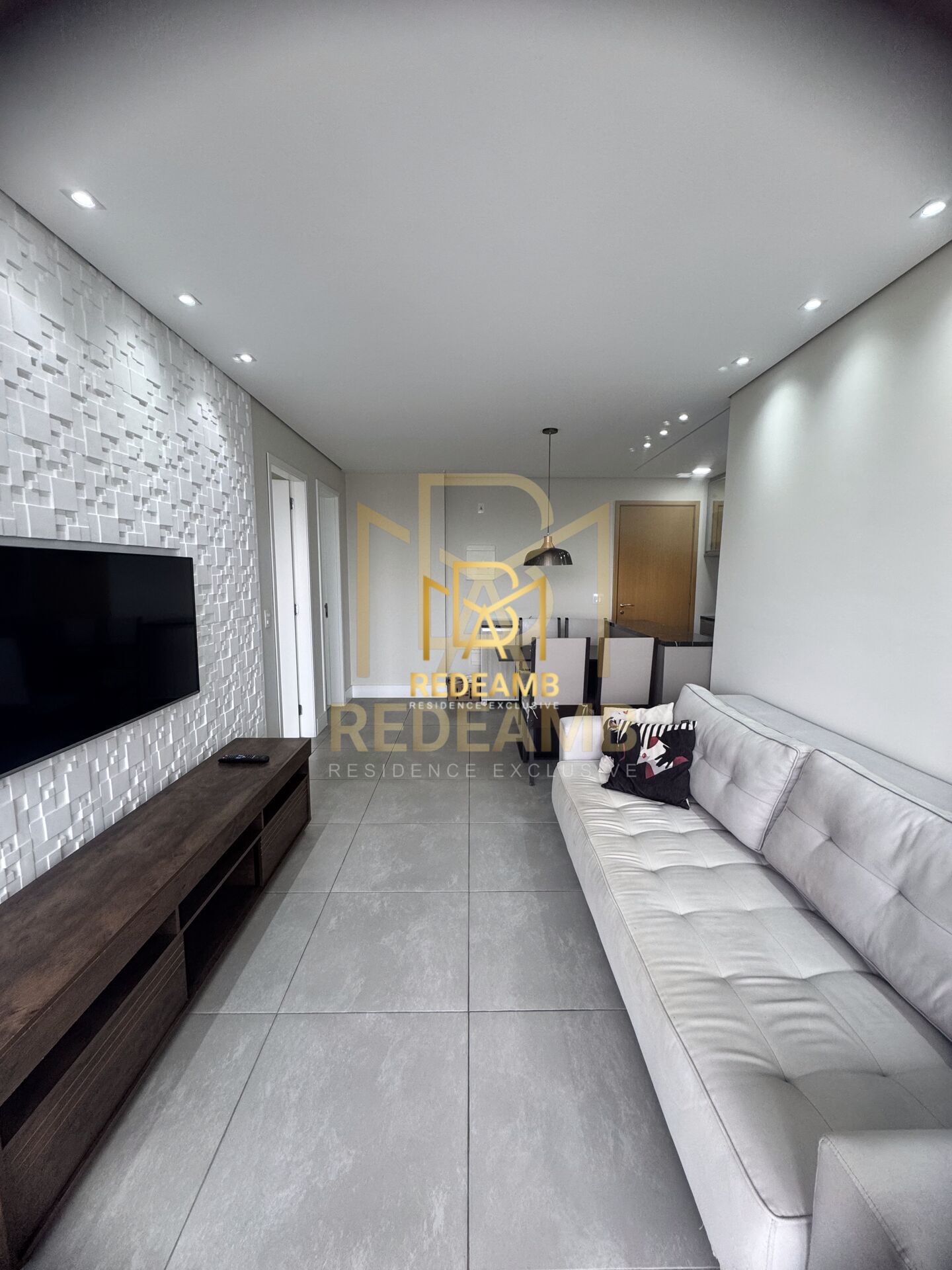 Locação de Apartamento de 50m2 no Condomínio Novare em Alphaville – Vista Panorâmica, Mobiliado e Decorado