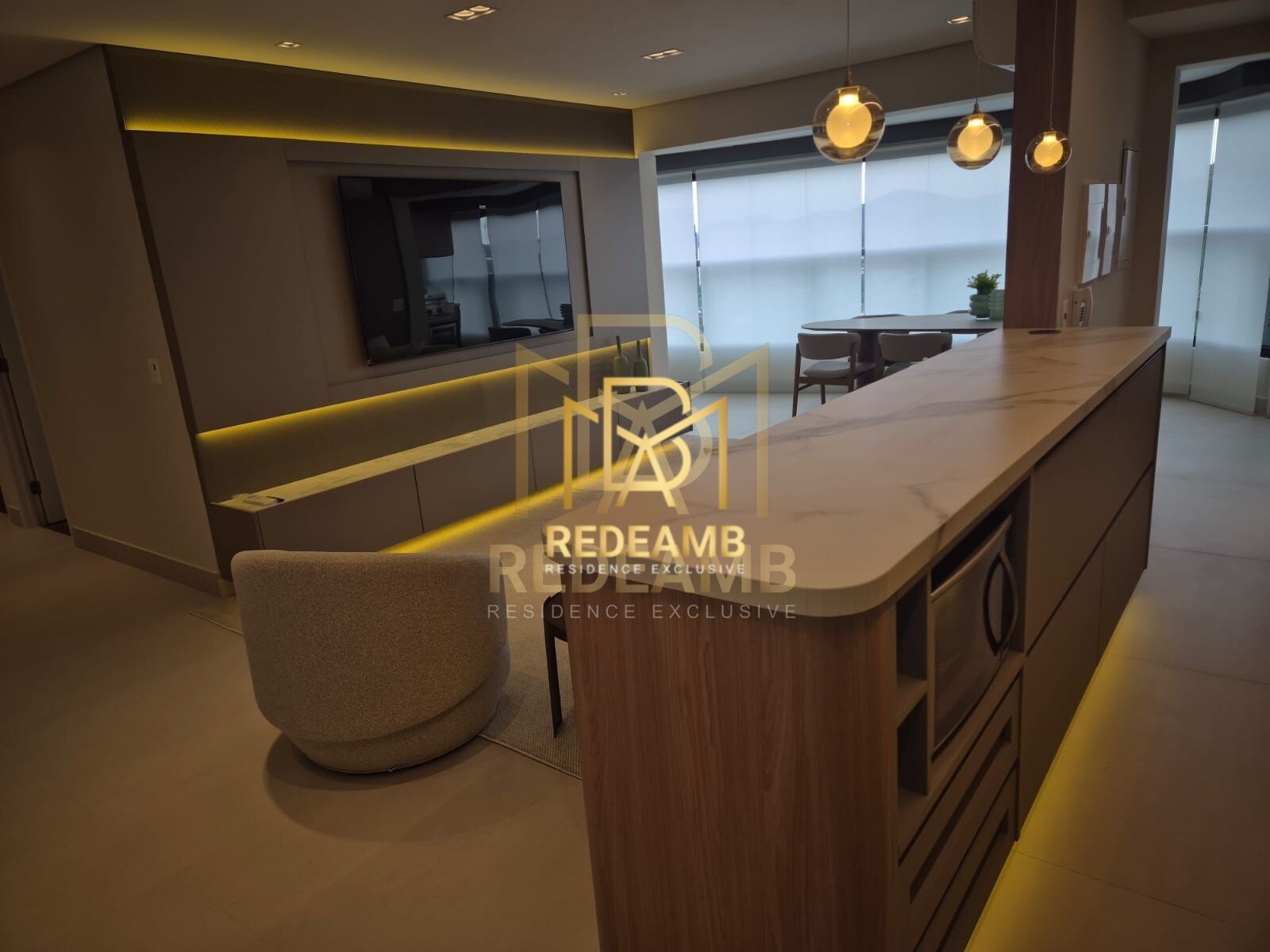 Apartamento a Venda no Condomínio Oka Mobiliado – 123m2 e 3 Suítes, Vista Panorâmica e Varanda Gourmet no Andar Alto
