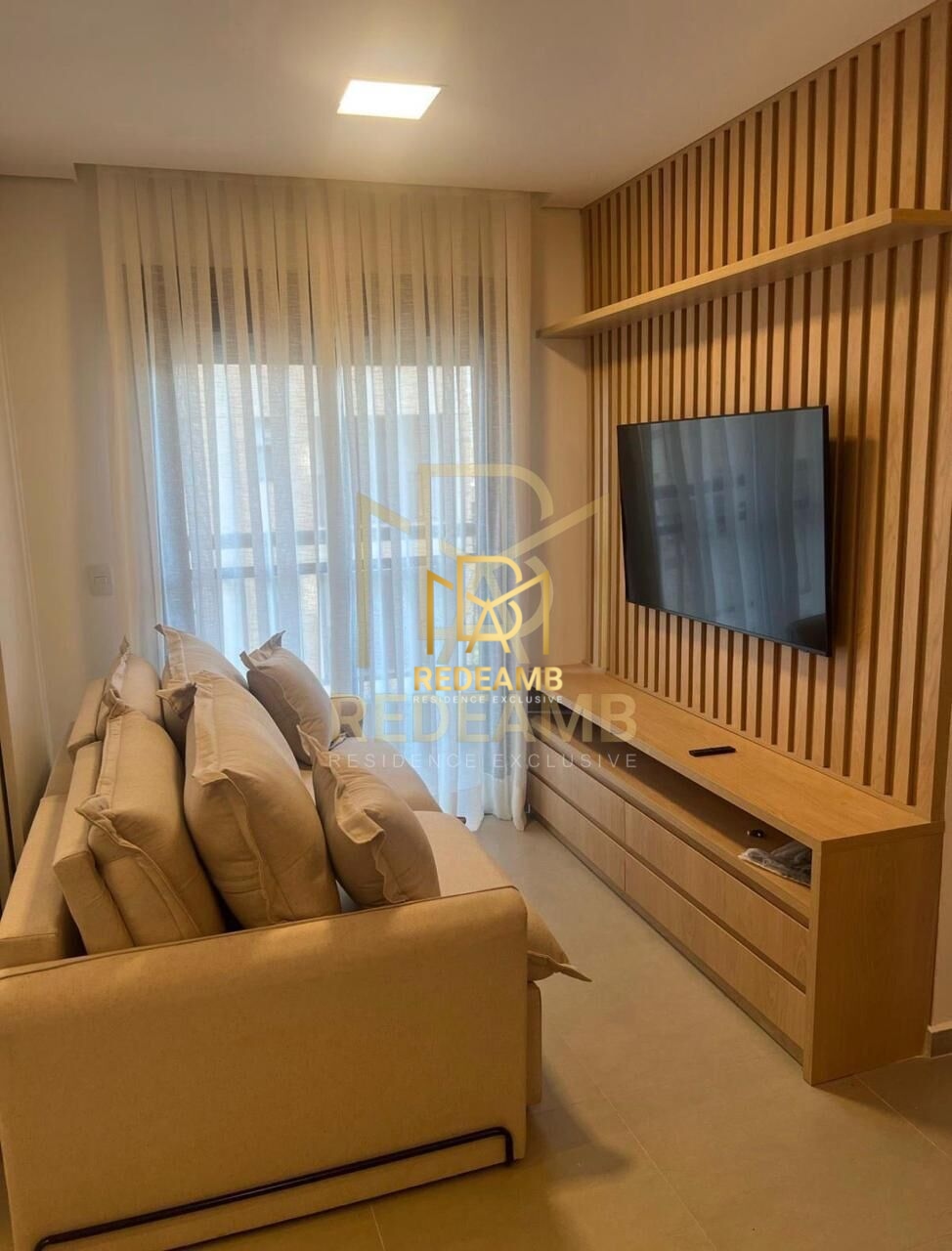 Apartamento Padrão para locação com 40 m², com 01 dormitório e vaga e garagem no Condomínio Fiori  - Alphaville - Barueri/SP