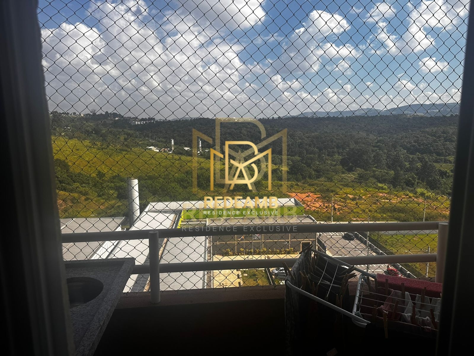 Apartamento Padrão com 60 m²,  02 dormitórios, sendo 01 suíte no Condomínio Residencial Colore em Barueri/SP