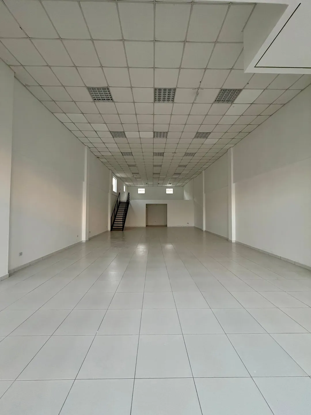 Barracão Comercial para alugar, 250 m² - Alto - Piracicaba/SP