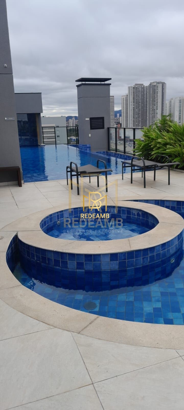Apartamento Padrão com 34 m²,  01 dormitório com lavabo e 01 vaga de garagem coberta, Condomínio Mobi Bela Vista na cidade de Osasco/SP
