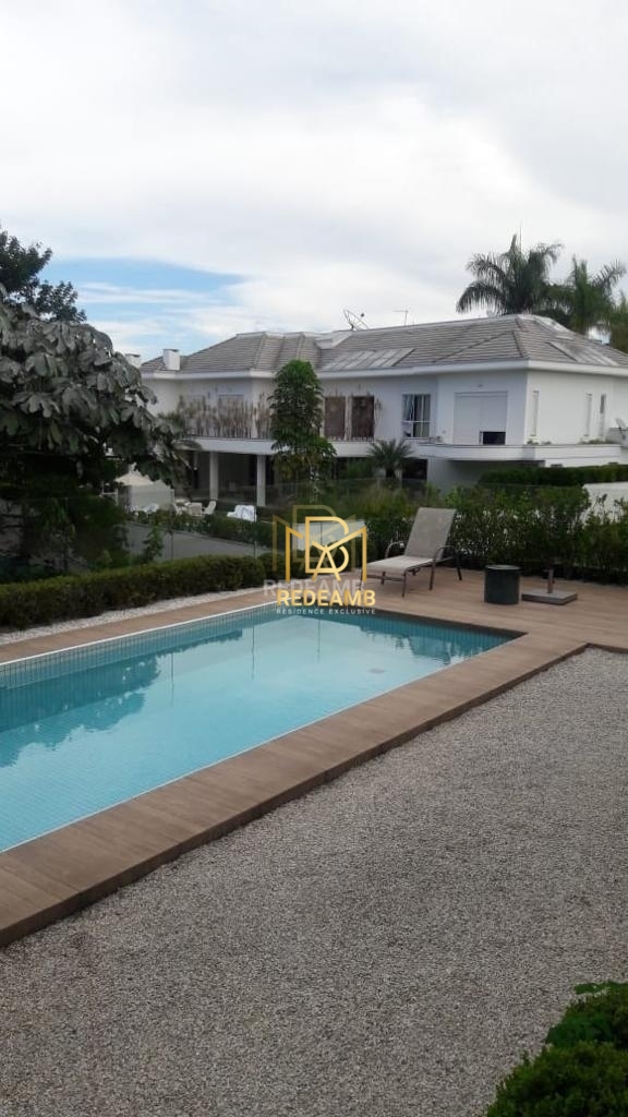 Casa à venda no condomínio Gênesis 1 bairro Alphaville em Santana de Parnaíba/SP