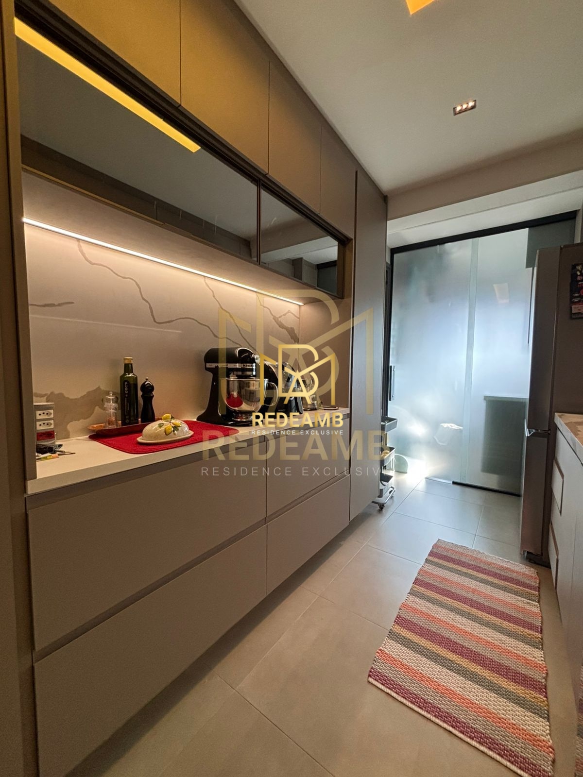Apartamento Alto Padrão a Venda de 123m2 com 3 Suítes no Condomínio Level Alphaville, Barueri/SP