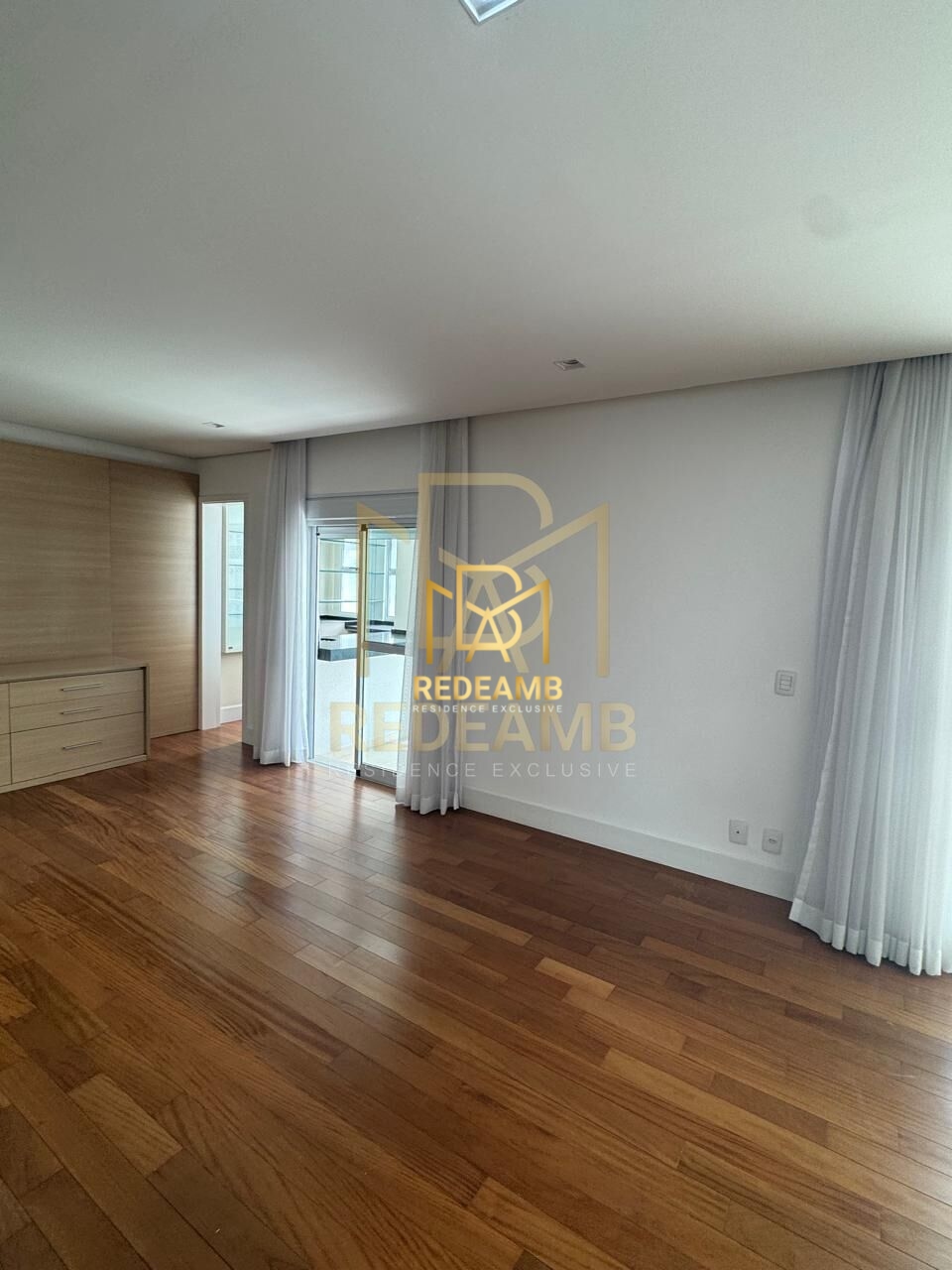 Apartamento Alto Padrão 3 dormitórios sendo todos suítes