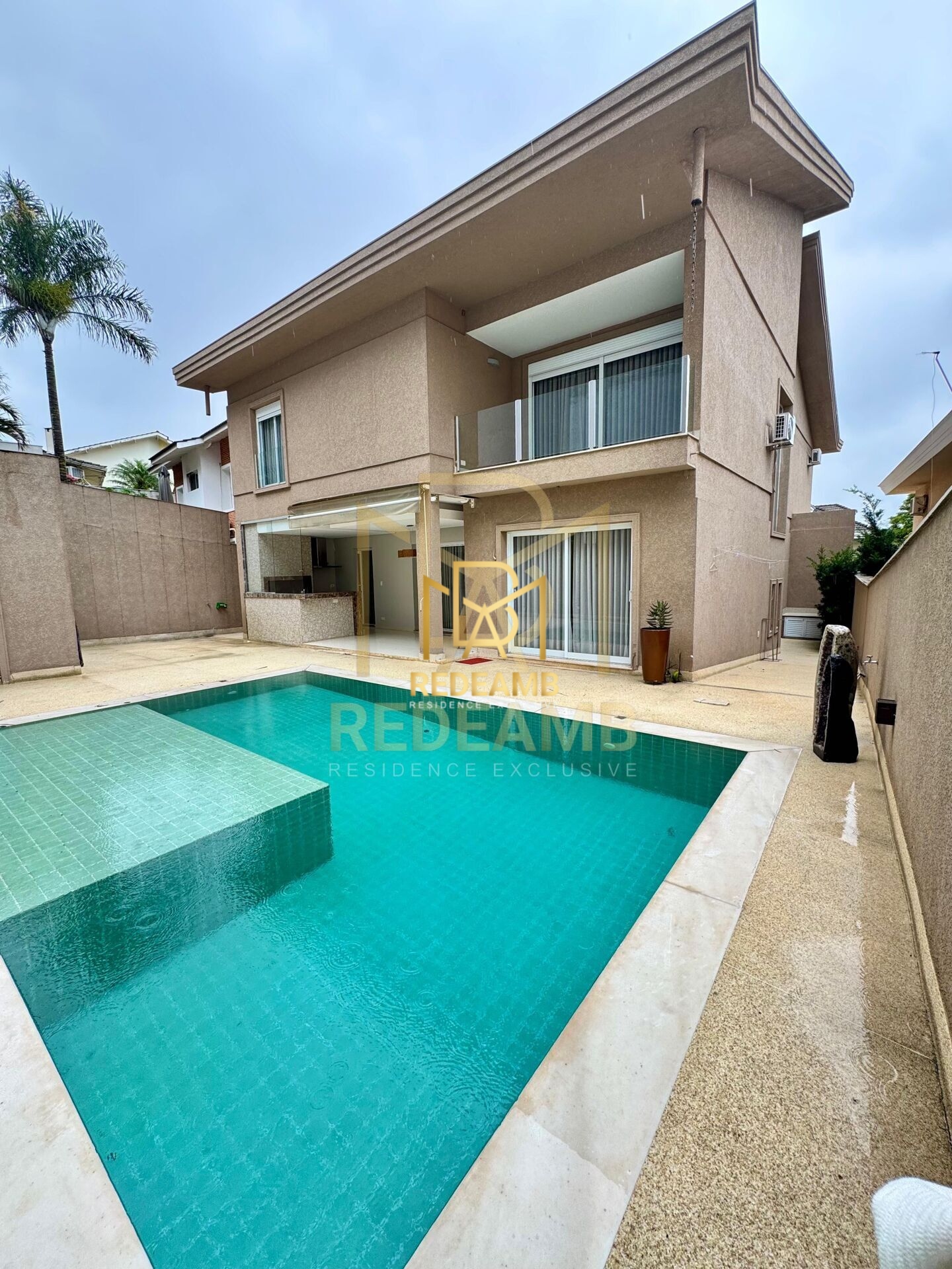 Casa para Locação com 425m2 e 4 Suites no Residencial 9 em Alphaville - Santana de Parnaíbab/SP