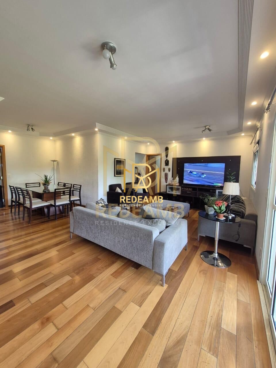 Apartamento a Venda com 3 Suítes e 139m² no Condomínio Parque Tamboré em Alphaville – Conforto e Lazer Completo