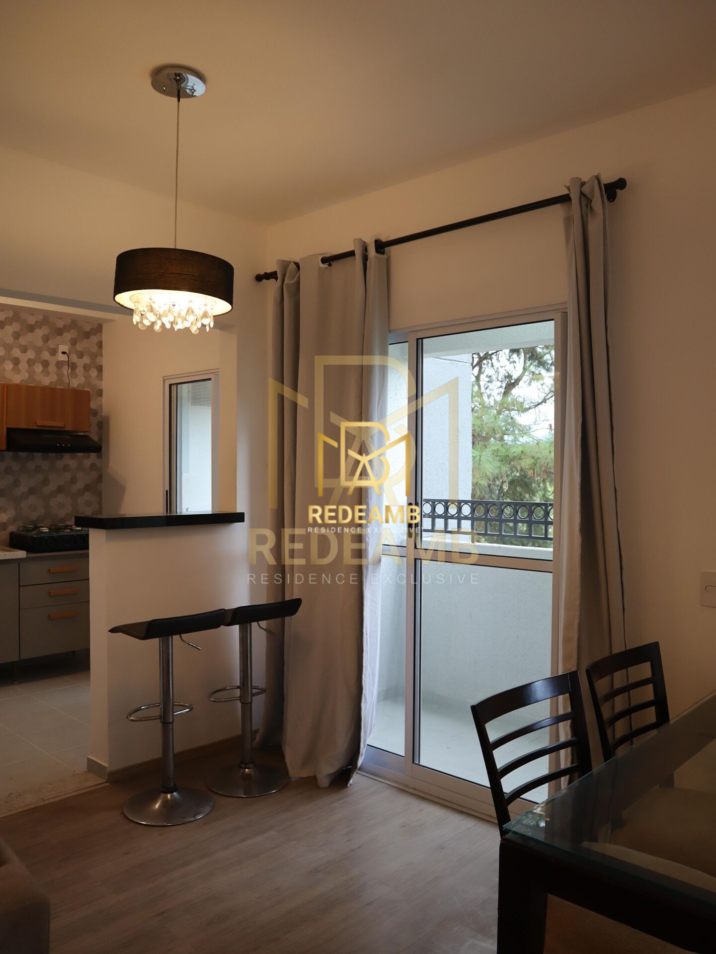 Apartamento para locação com 52m², 01 dormitório com possibilidade para fazer 02 dormitórios, 01 vaga no Condomínio Clube Conviva - Barueri-SP