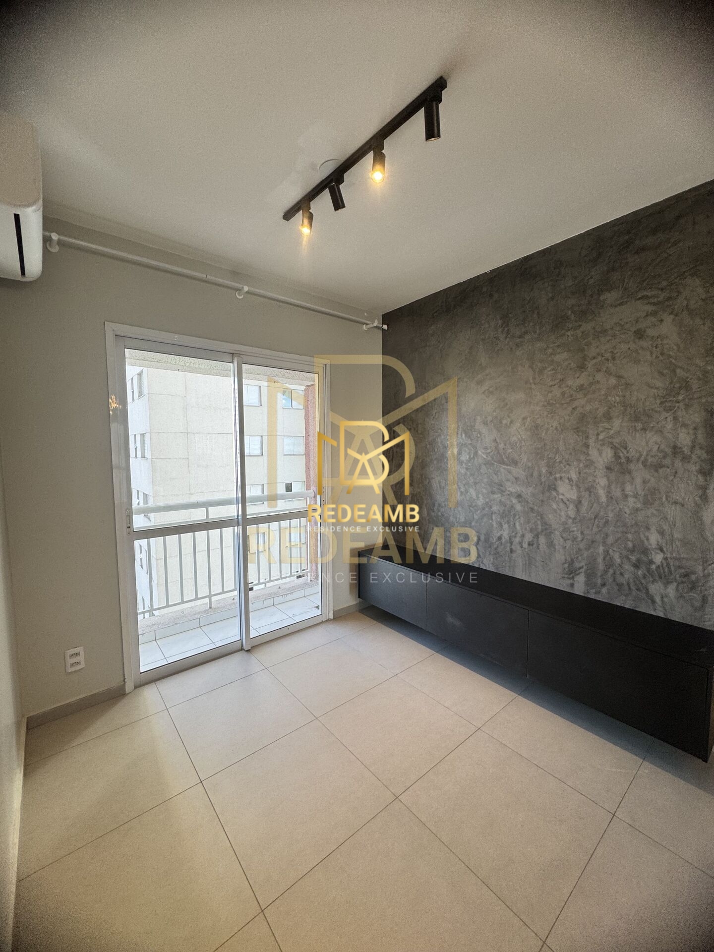 Apartamento Alto Padrão com 57 m², 02 dormitórios e 01 banheiro no Condomínio Essencialle Home Club - Aldeia - Barueri/SP