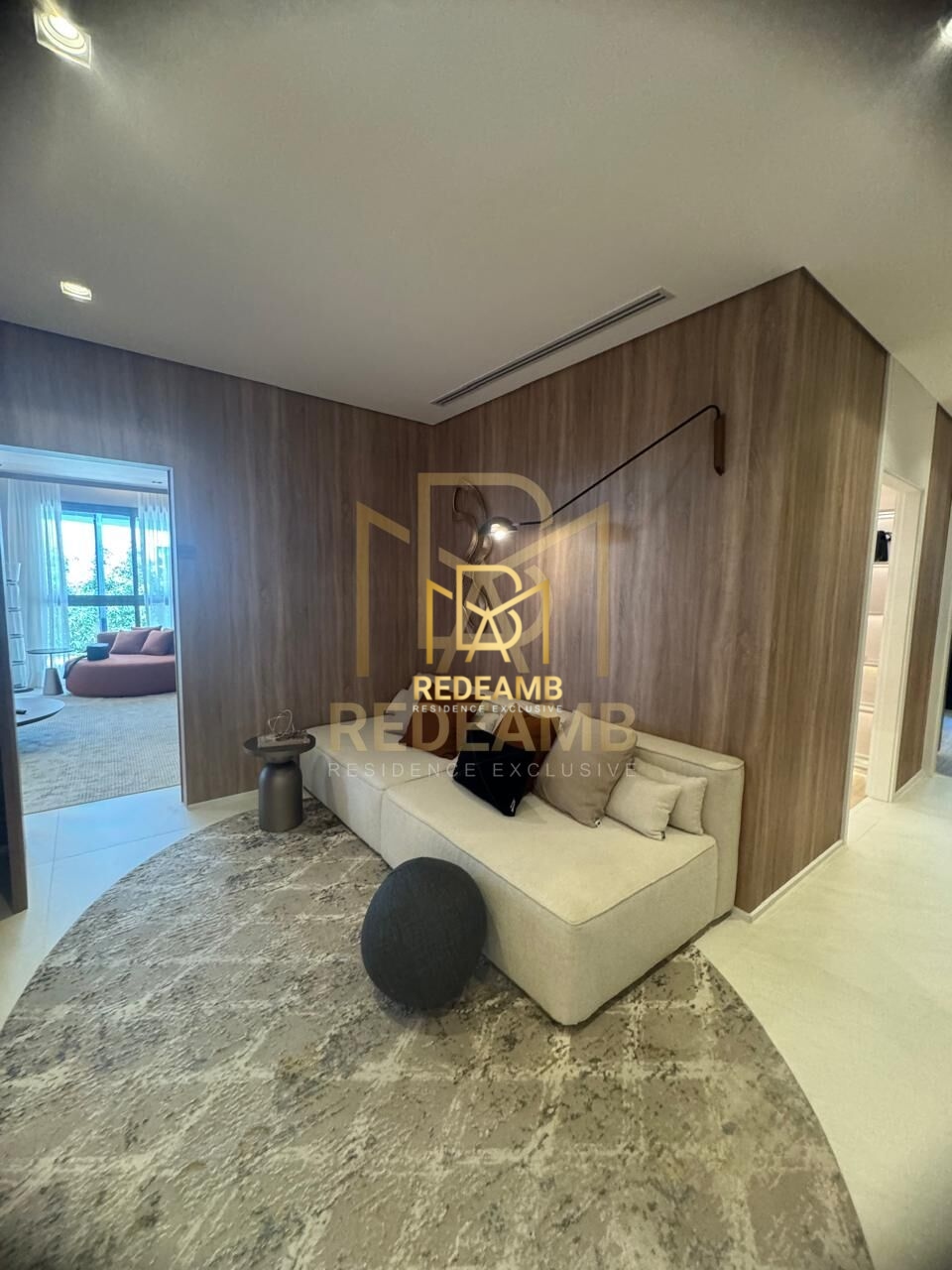Apartamento Alto Padrão com metragens de 273 e 529m² - bairro Empresarial 18 do Forte - Barueri/SP