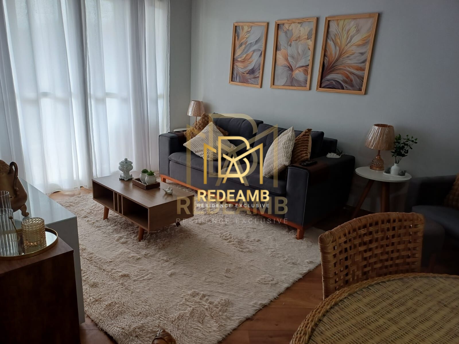 Apartamento Alto Padrão a Venda com 101m², 3 dormitórios sendo 1 suíte, mobiliado - Condomínio Bosque Tamboré - Santana de Parnaíba/SP