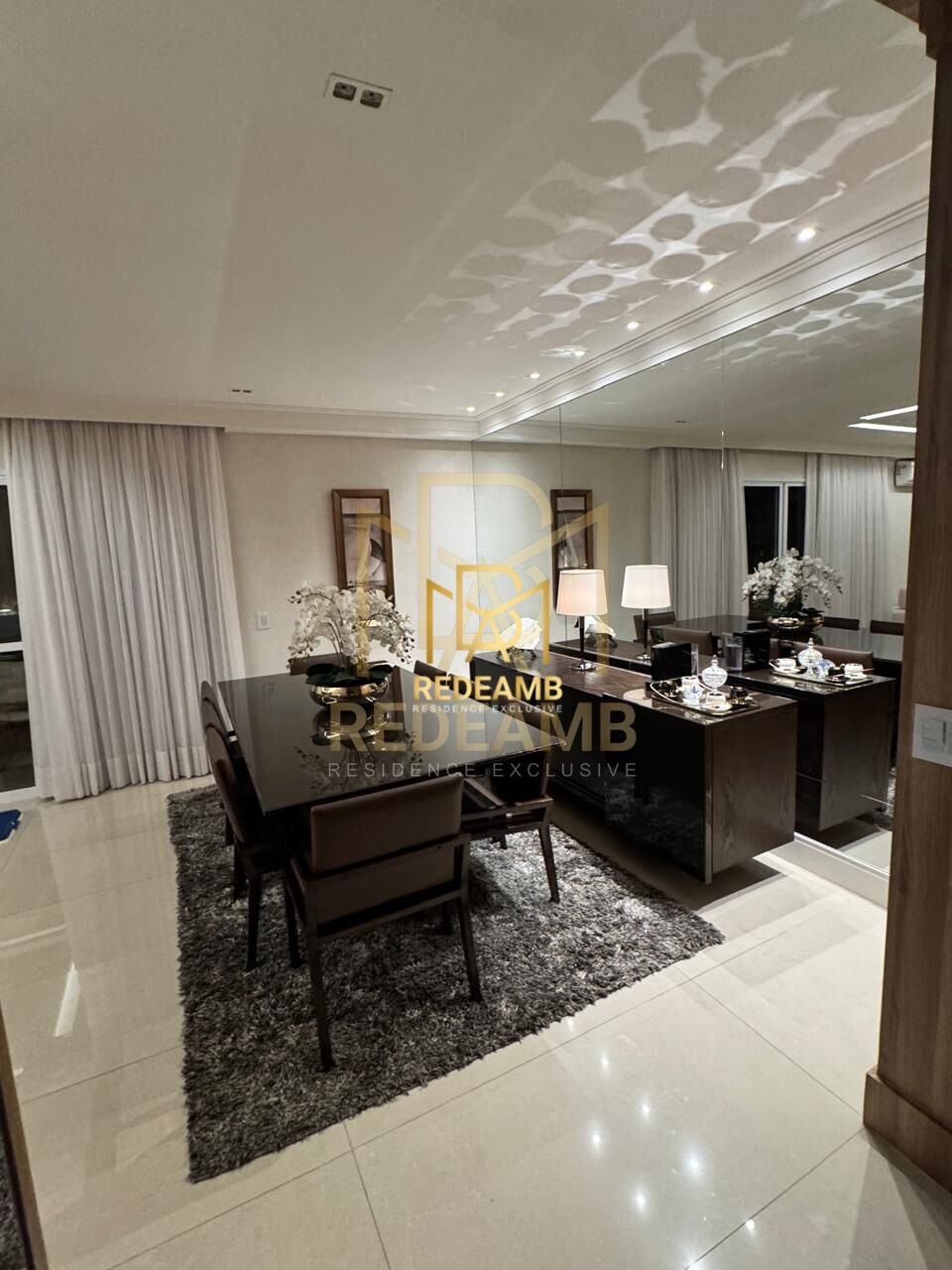 Apartamento Alto Padrão com 158m², 03 dormitórios, sendo 03 suítes - Condomínio Ghaia Tamboré - Santana de Parnaíba/SP