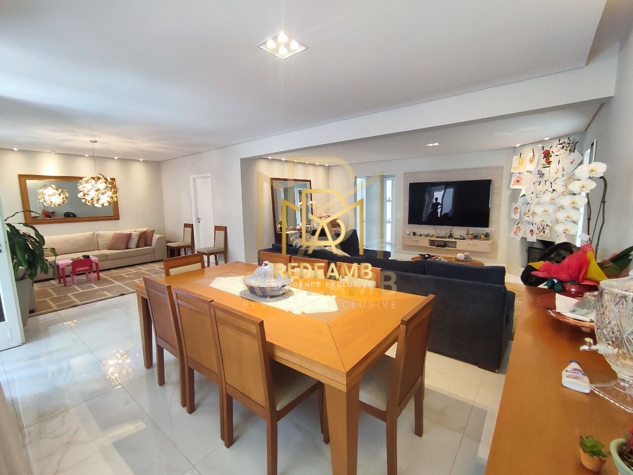 Apartamento à venda no bairro Jardim Timbauhy/Aldeia em Barueri/SP