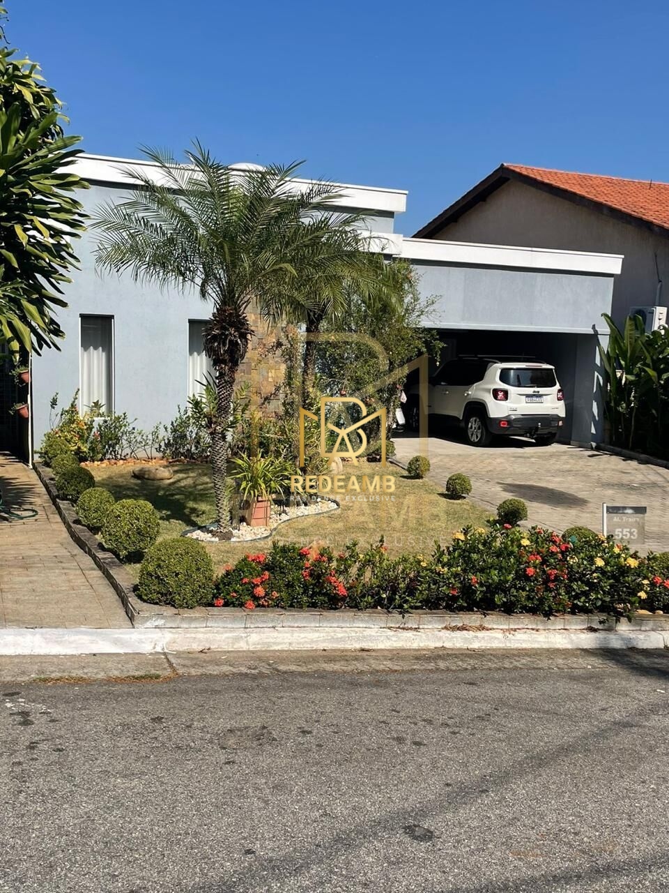 Casa à Venda no Residencial 11 com 3 dormitórios sendo 1 Suíte em Santana de Parnaíba