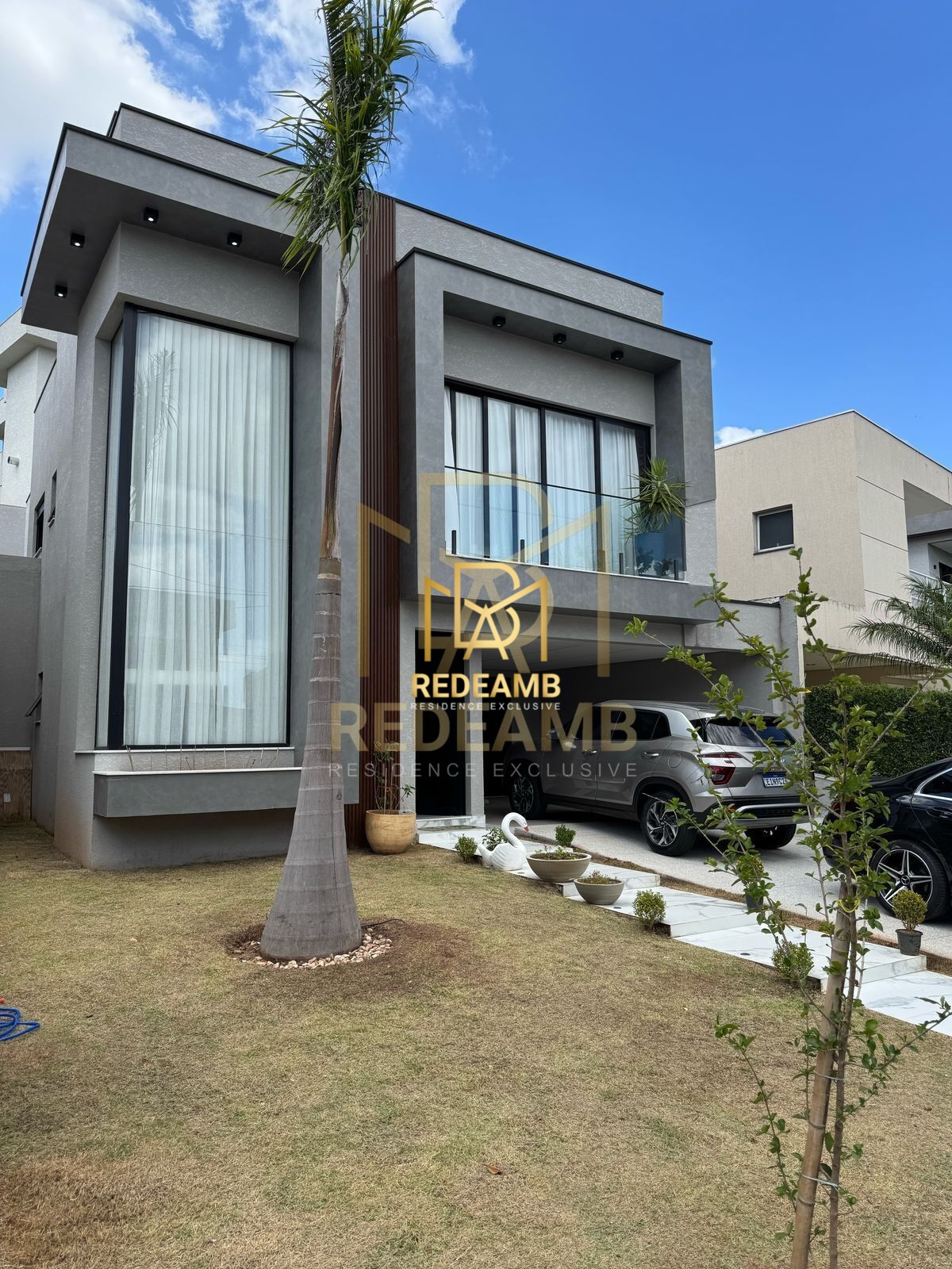 Casa Alto Padrão para Alugar Mobiliada com 4 dormitórios, sendo 2 Suites no New Ville, Santana de Parnaíba/SP