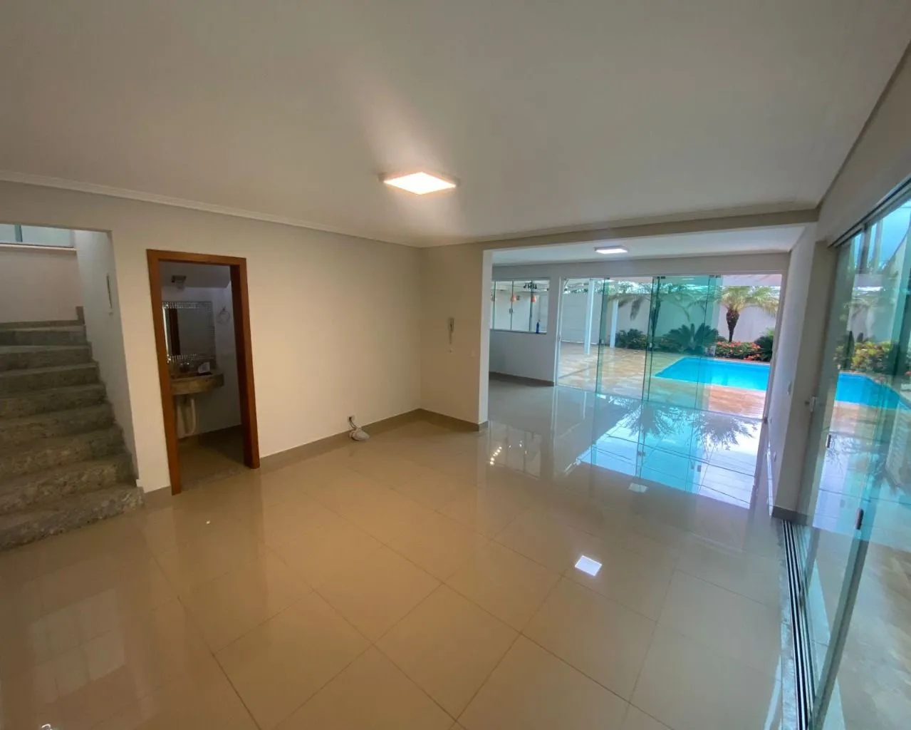 Sobrado com 6 dormitórios, 500 m² - venda por R$ 2.200.000 ou aluguel por R$ 13.622/mês - Loteamento Ipanema - Piracicaba/SP