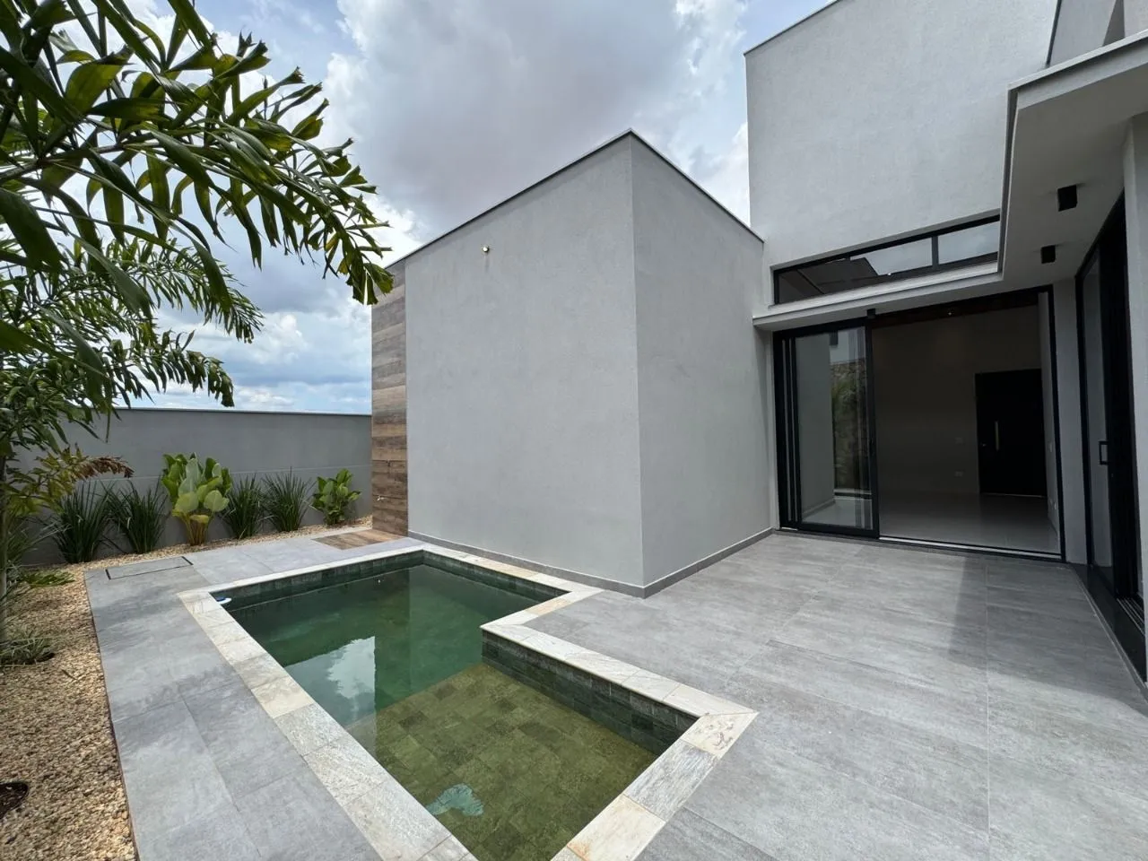 Casa com 4 dormitórios à venda, 212 m² por R$ 1.975.000 - Loteamento Residencial e Comercial Villa D'Aquila - Piracicaba/SP