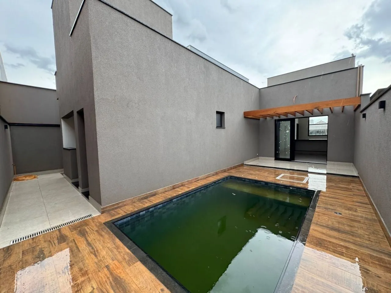 Casa com 3 dormitórios à venda, 154 m² por R$ 1.100.000 - Jardim São Francisco - Piracicaba/SP