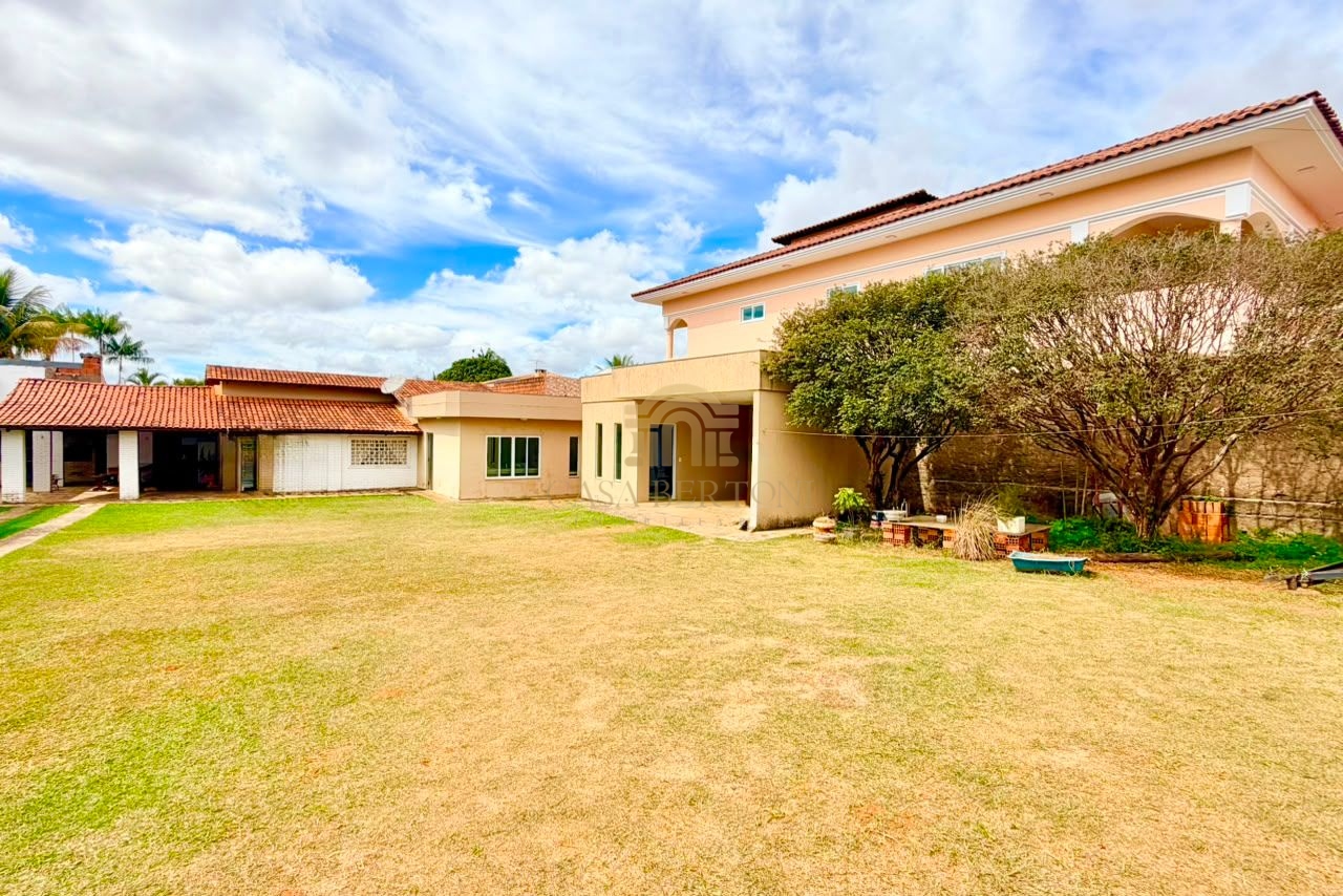 CASA RUA 12 VICENTE PIRES 3 QUARTOS LOTE 1000M² ESCRITÓRIO CHURRASQUEIRA QUINTAL AMPLO NÃO FINANCIA