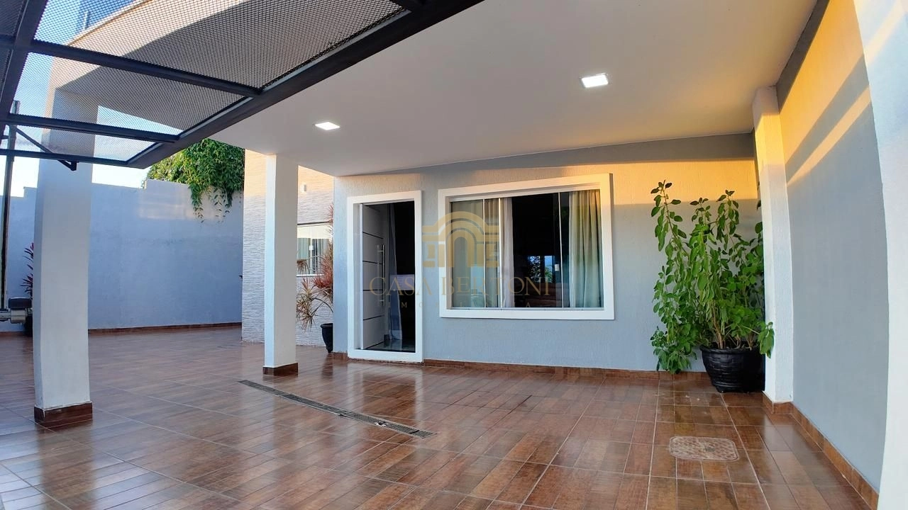 CASA MODERNA ARNIQUEIRA 3 QUARTOS SEMIMOBILIADA ESPAÇO GOURMET PERMUTA NÃO FINANCIA