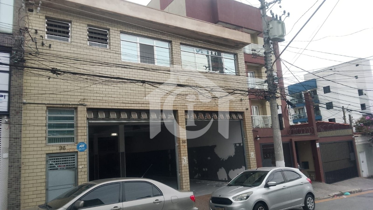 Salão comercial com 270 m² para locação no Centro de Diadema