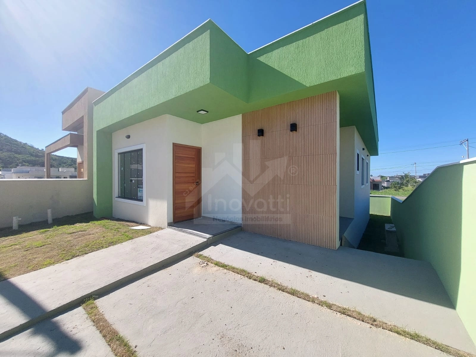 Casa | Venda | Caxito Pequeno