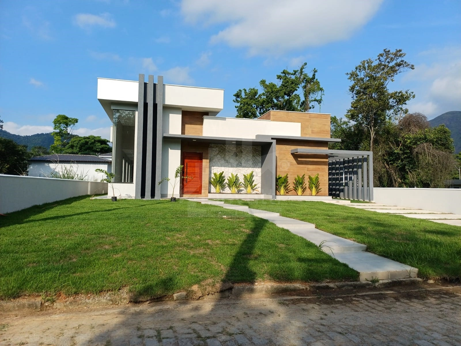 Casa | Venda | Ubatiba