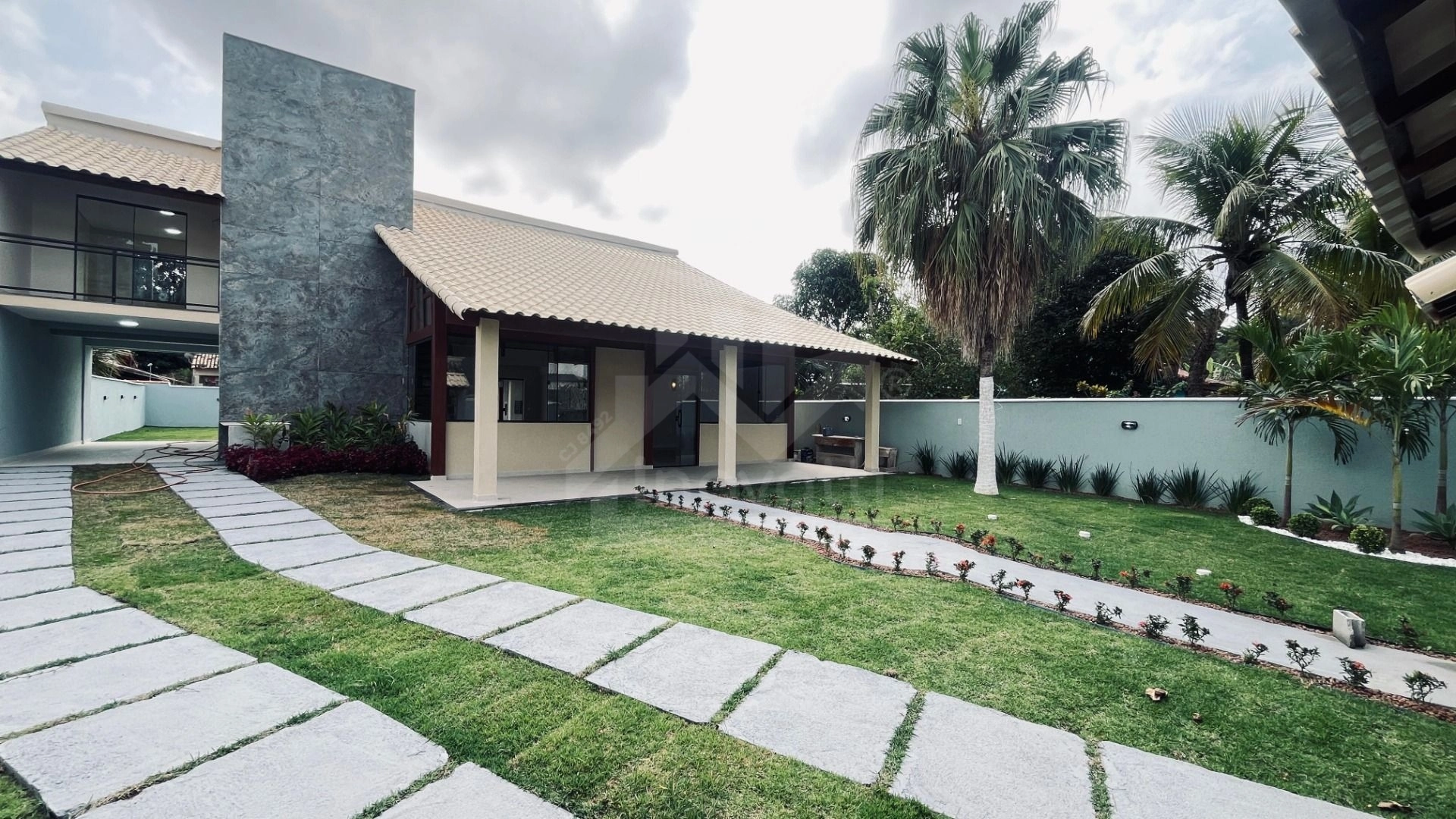 Casa Duplex de Luxo à Venda no Raphaville – Terreno InteiroCASA DE LUXO NO RAPAHAVILLE