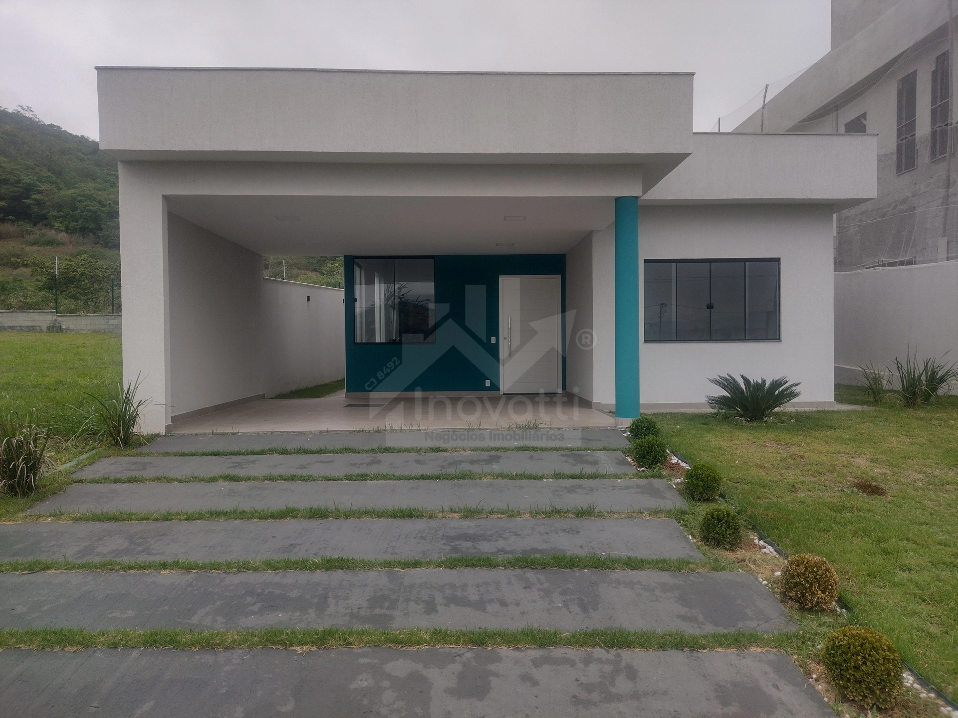 Casa com 3 dormitórios à venda, 360 m² por R$ 799.000,00 - Inoa (Inoa) - Maricá/RJ