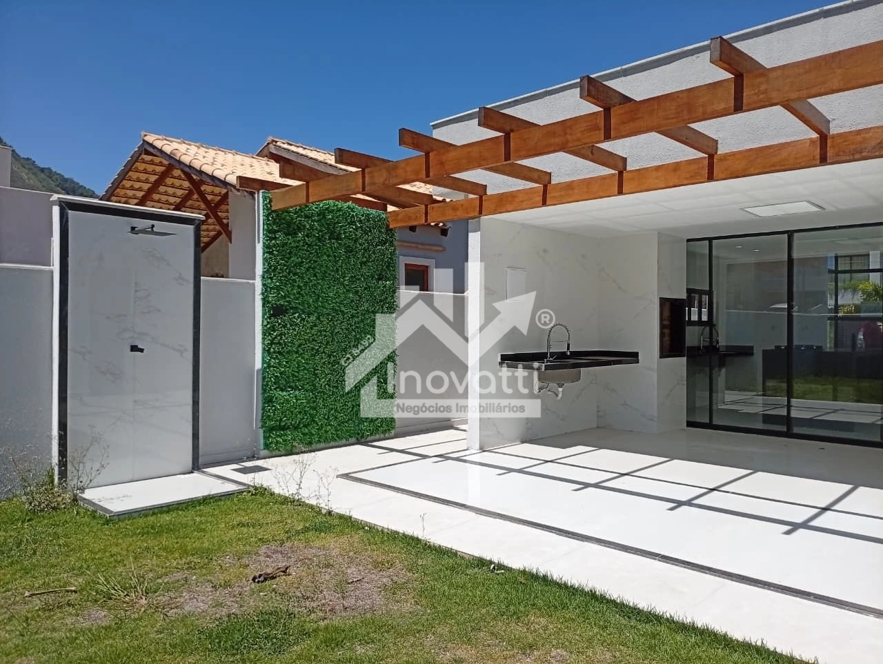 Casa com 3 dormitórios à venda, 145 m² por R$ 880.000,00 - Itaipuaçu - Maricá/RJ