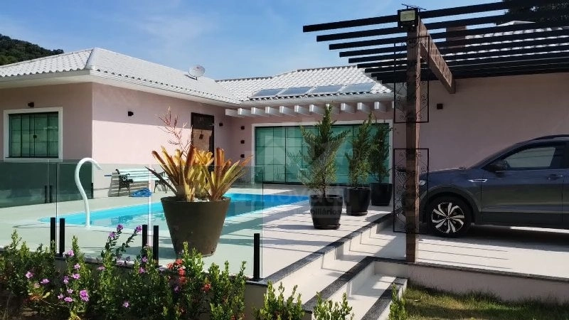 Casa com 3 dormitórios à venda, 200 m² por R$ 1.290.000,00 - Ubatiba - Maricá/RJ