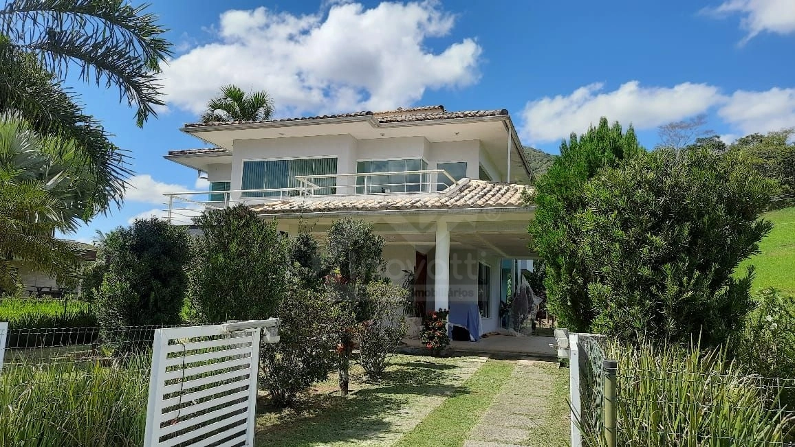Casa com 4 dormitórios à venda, 350 m² por R$ 1.500.000,00 - Ubatiba - Maricá/RJ