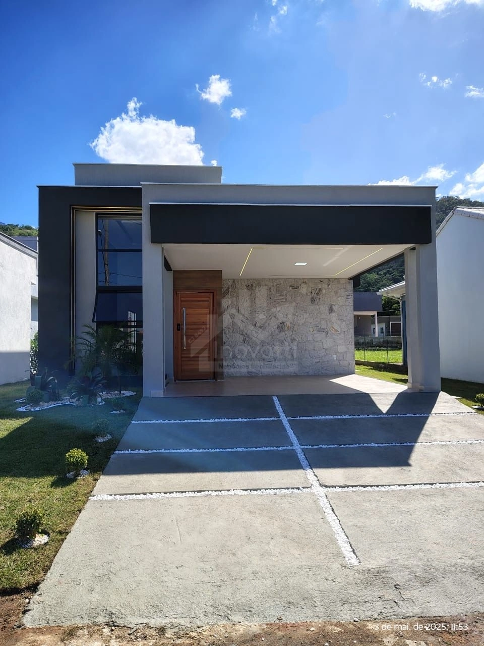 Casa com 3 dormitórios à venda, 120 m² por R$ 620.000,00 - São José do Imbassaí - Maricá/RJ