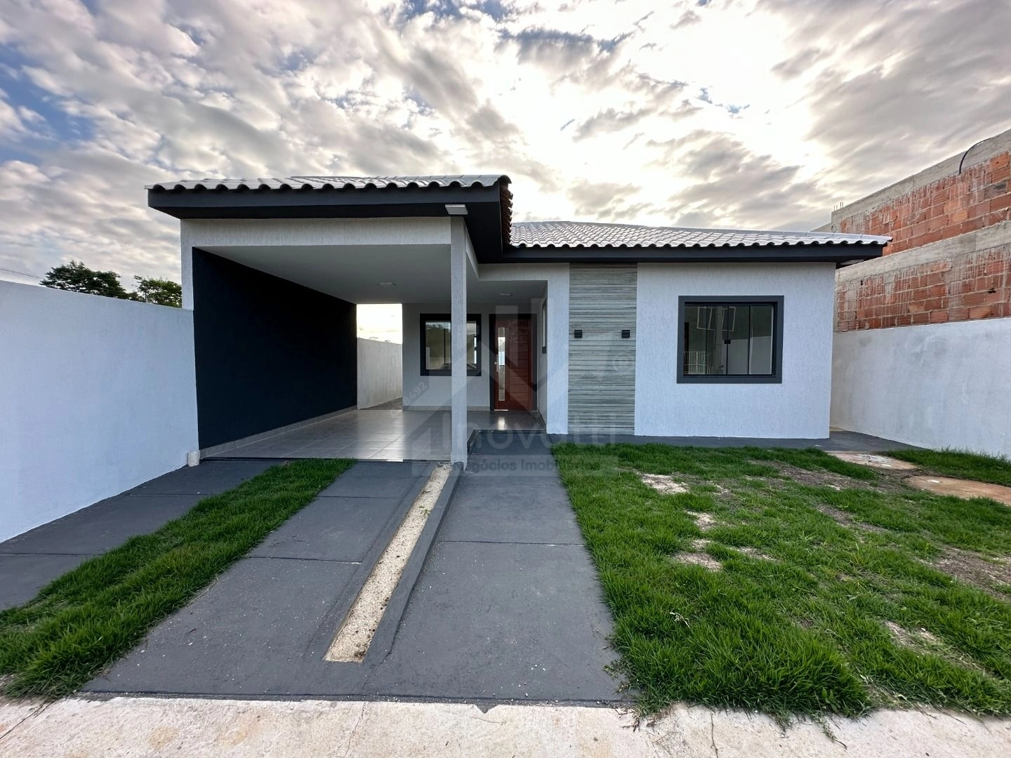 Casa com 2 dormitórios à venda, 79 m² por R$ 430.000,00 - Ubatiba - Maricá/RJ