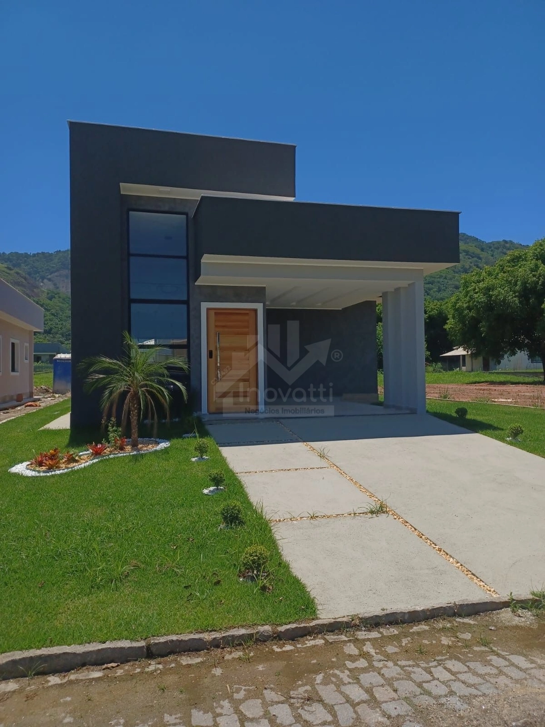 CASA EM CONDOMINIO EM MARICA